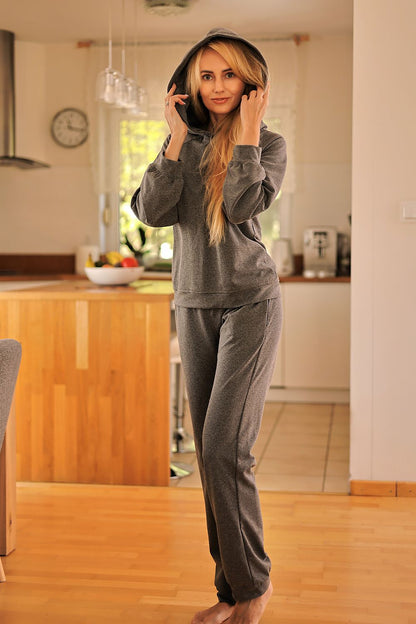 Elegant Mirale Women's Brav Lounge Set showcasing comfortable pants with zippered pockets, perfect for active lifestyles and casual outings.
