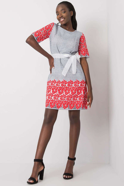 Close-up view of the elegant linen fabric used in the Lakerta daydress, showcasing its natural breathability and soft texture.