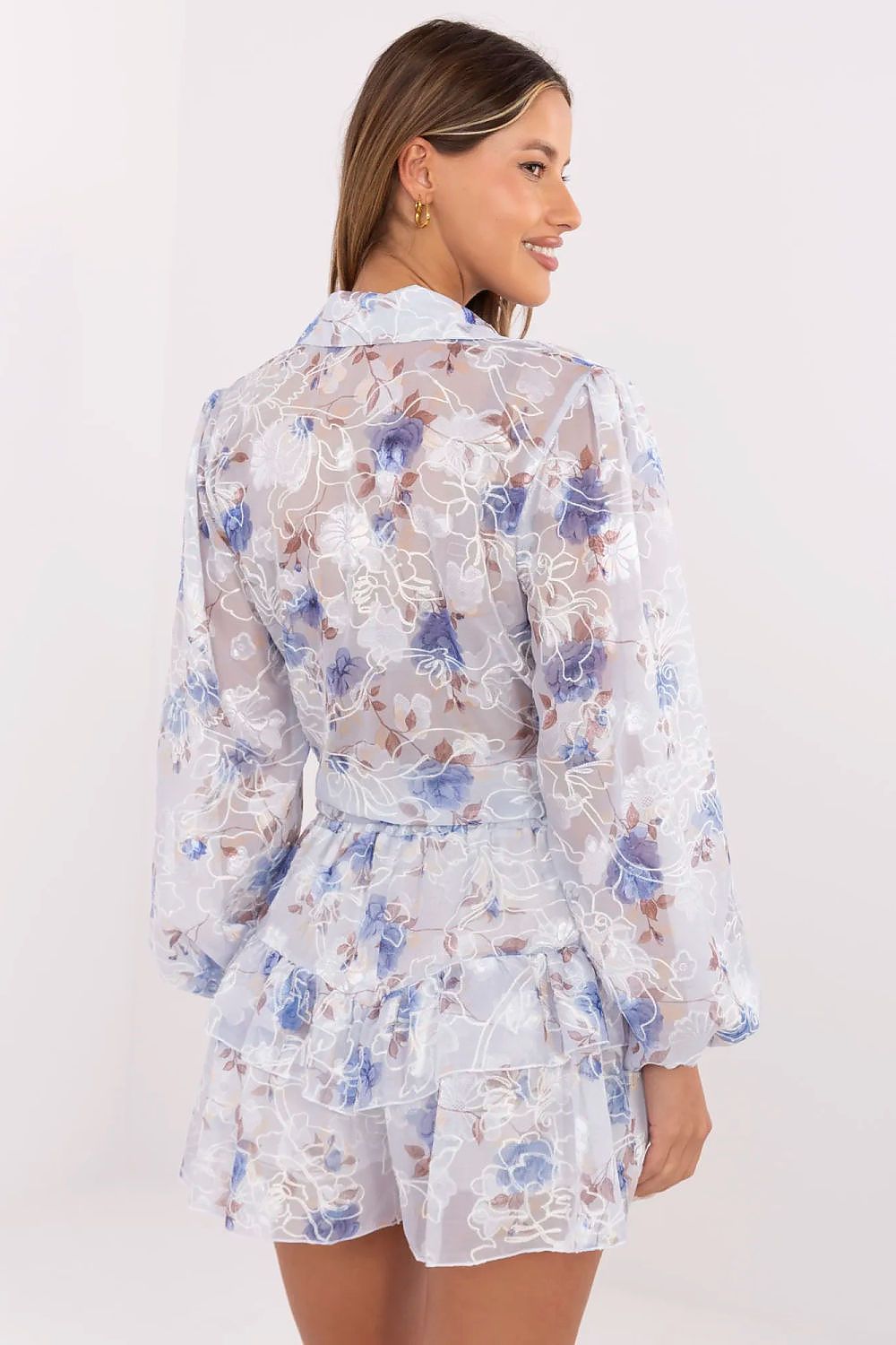 Elegant Floral Buttoned Shirt from Lakerta with long slightly puffy sleeves and a classic collar, perfect for sophisticated occasions.