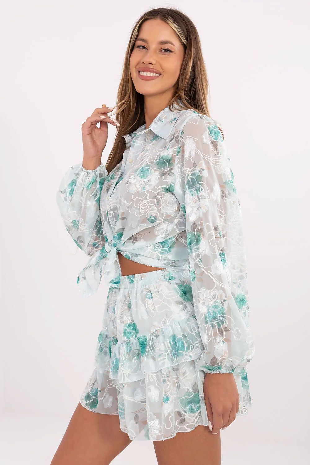 Stylish Skirt-Trousers Set from Lakerta featuring a high waist and wide leg design, designed to elongate the silhouette and maximise elegance.