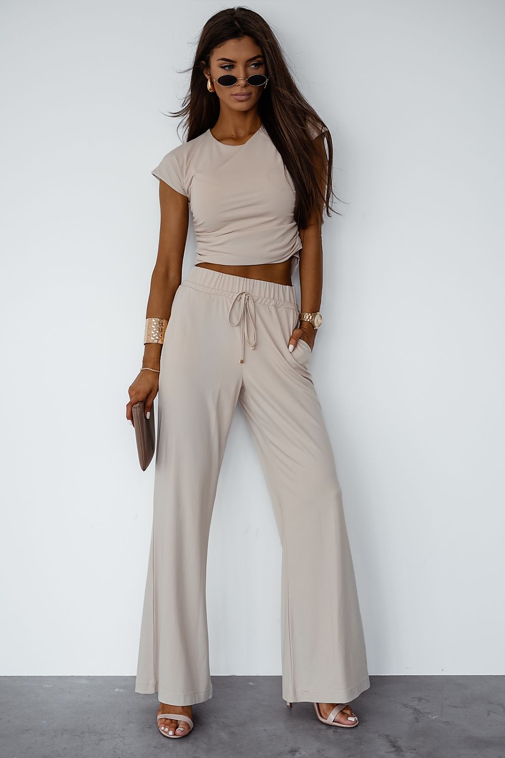 LaBalancia luxury viscose elastane set featuring a soft blouse and long pants, showcasing elegance in everyday wear.
