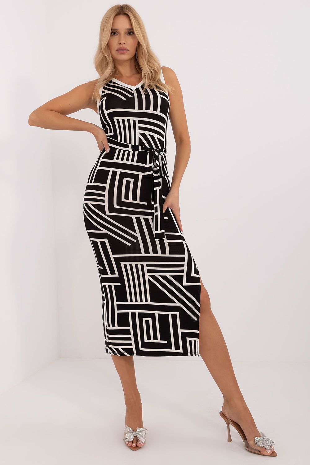 Elegant midi pencil dress by Lakerta featuring a sweetheart neckline and geometric pattern, perfect for stylish everyday wear.