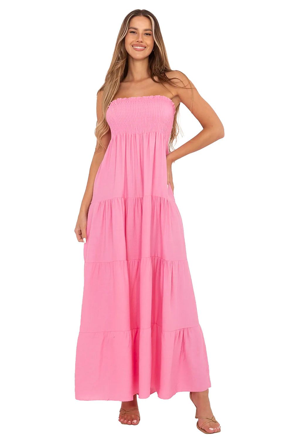 The wide ruffle hem of the Italy Moda elegant maxi dress, offering a romantic touch suitable for summer outings.