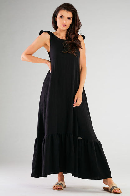 Infinite You long dress in a flowing design, perfect for sophisticated occasions, available in sizes S/M and L/XL.