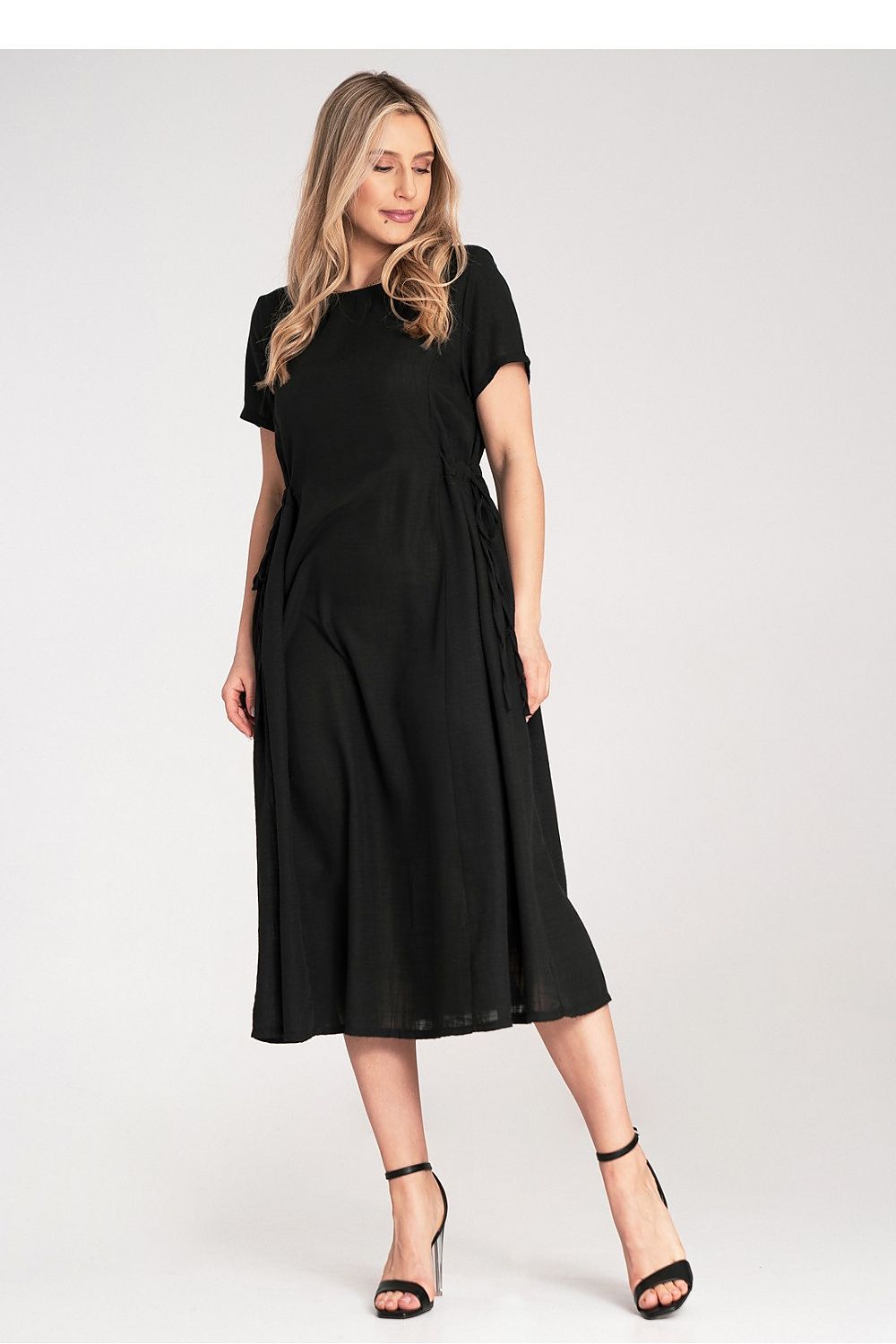 Complete look of Figl's luxurious midi dress in EU size 0, highlighting its delicate texture and sophisticated design, ideal for graceful dressing.