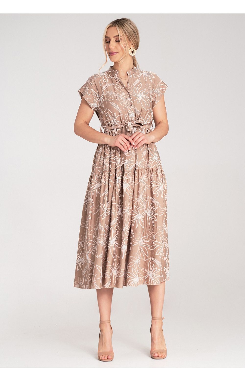 Elegant Figl Midi Dress featuring a stunning floral motif, short sleeves, and a sophisticated stand-up collar.