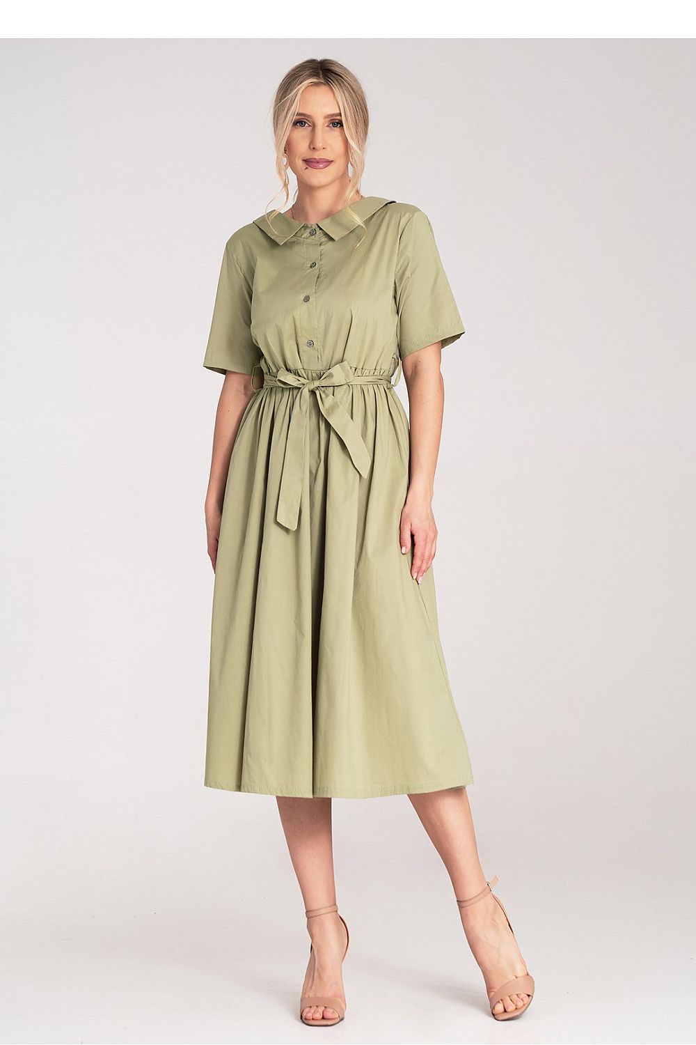 Charming Figl cotton midi dress with flared hem and pleats, combining elegance and comfort for all-day wear.