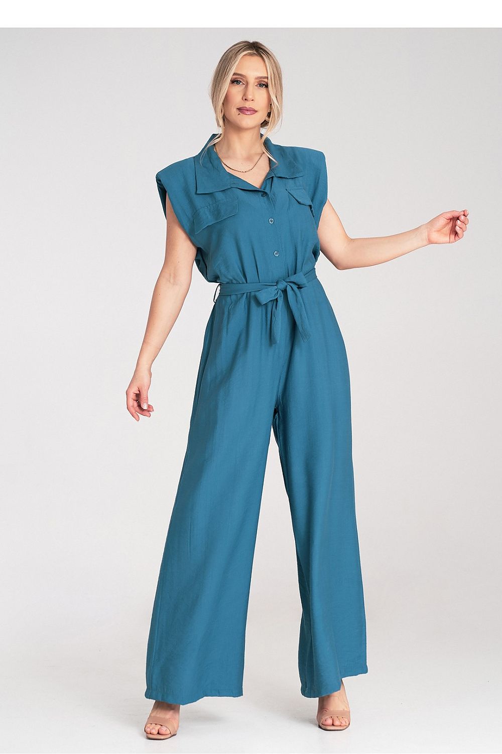 Elegant Figl sleeveless jumpsuit with decorative chest flaps and a tied waist belt, crafted from luxurious lightweight material, EU Size 0.
