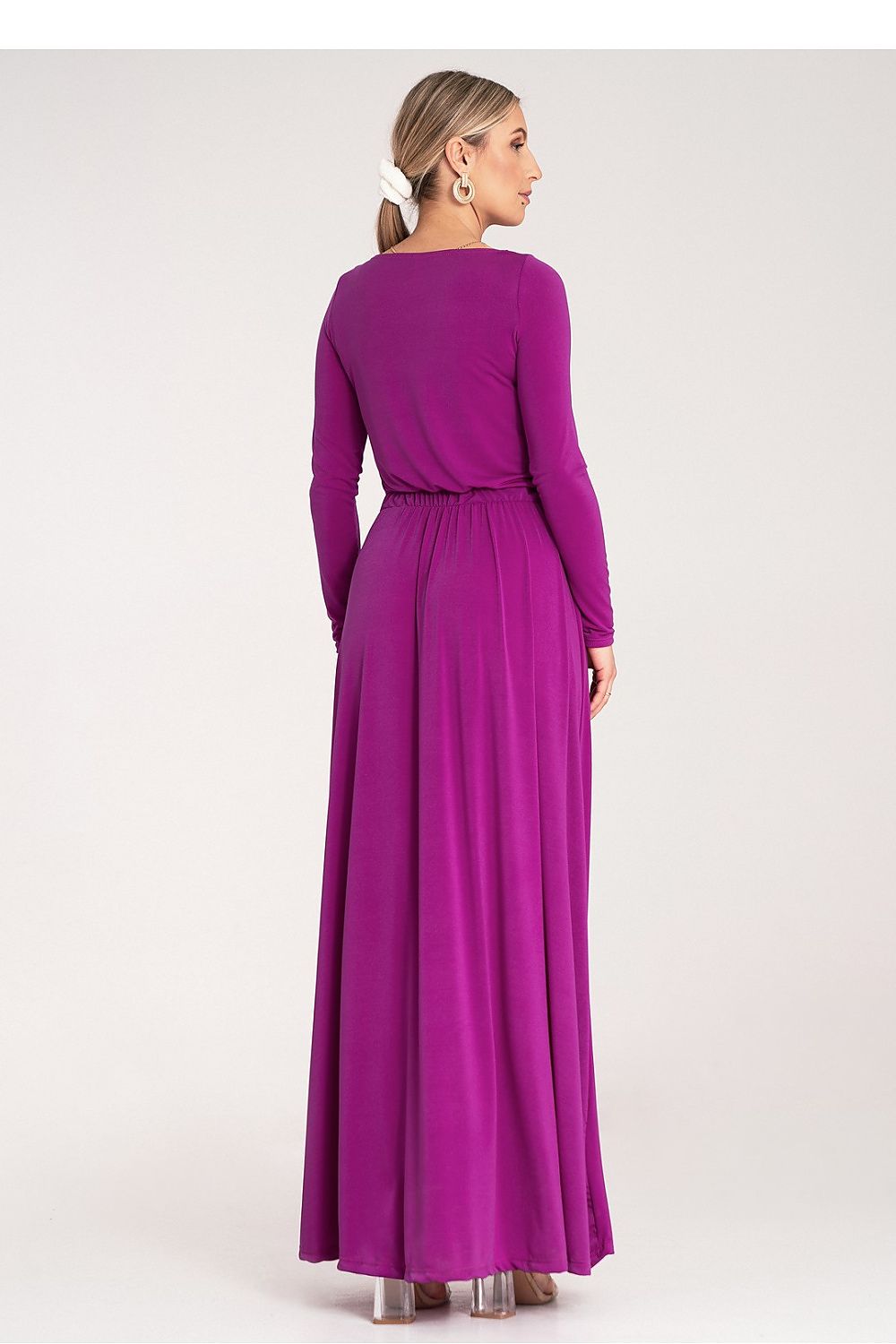 Luxurious maxi dress by Figl showcasing long sleeves and an elastic waist, designed to enhance your silhouette, available in multiple sizes.