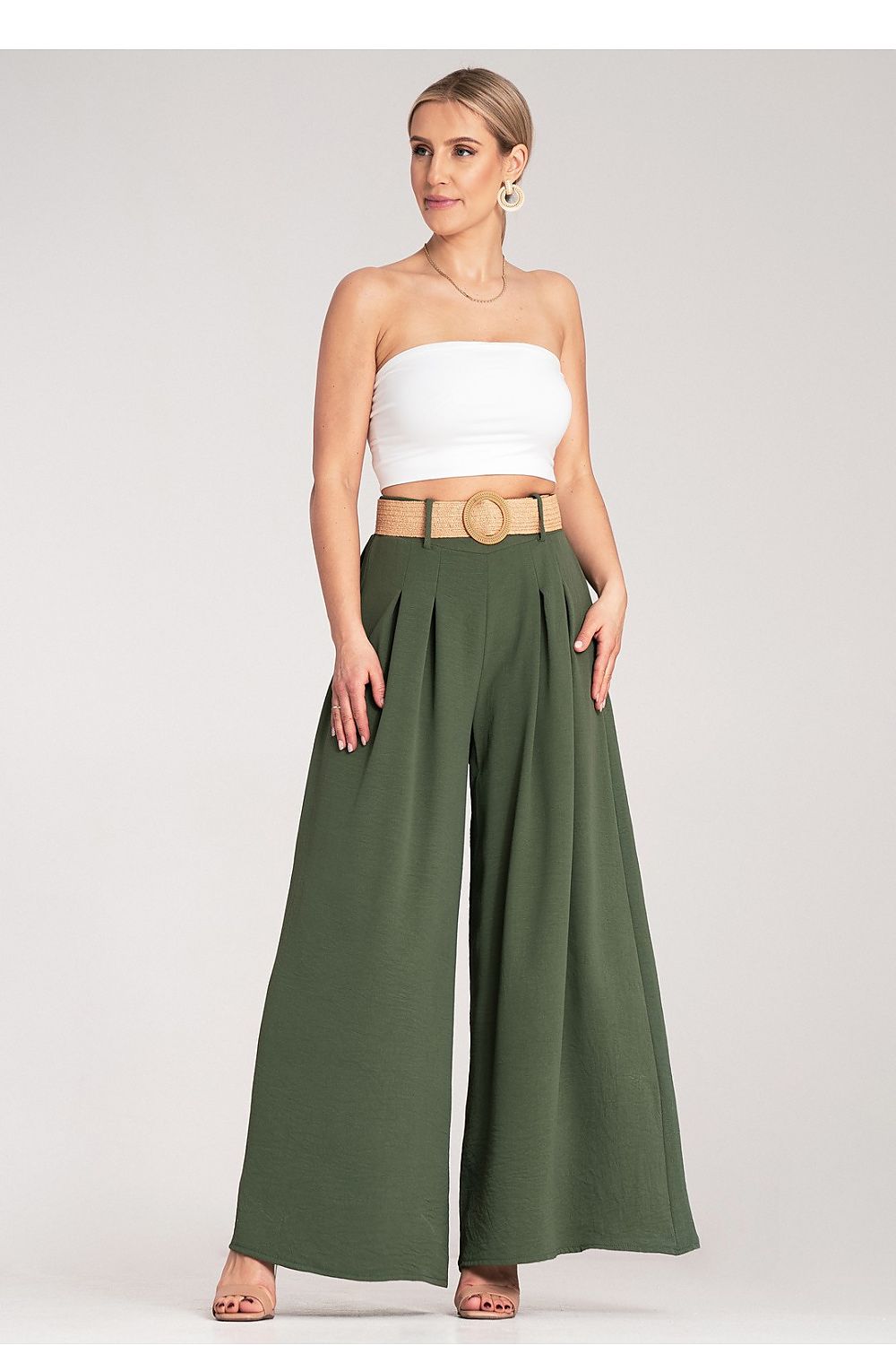 Luxurious high-waisted wide trousers with a woven belt by Figl, featuring elegant pleats and lightweight comfort in a stylish EU size 0.
