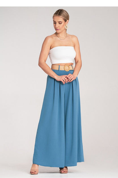 Sophisticated wide trousers with a high waist and woven belt by Figl, crafted for lightweight comfort and an elegant silhouette.