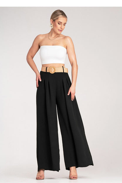 Fashion-forward display of Figl luxury wide trousers, showcasing the pleats and comfort of the lightweight polyester material, perfect for chic outfits.