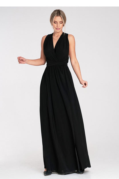 Elegant Figl maxi dress showcasing a sweetheart neckline with a dramatic front slit, perfect for special occasions.