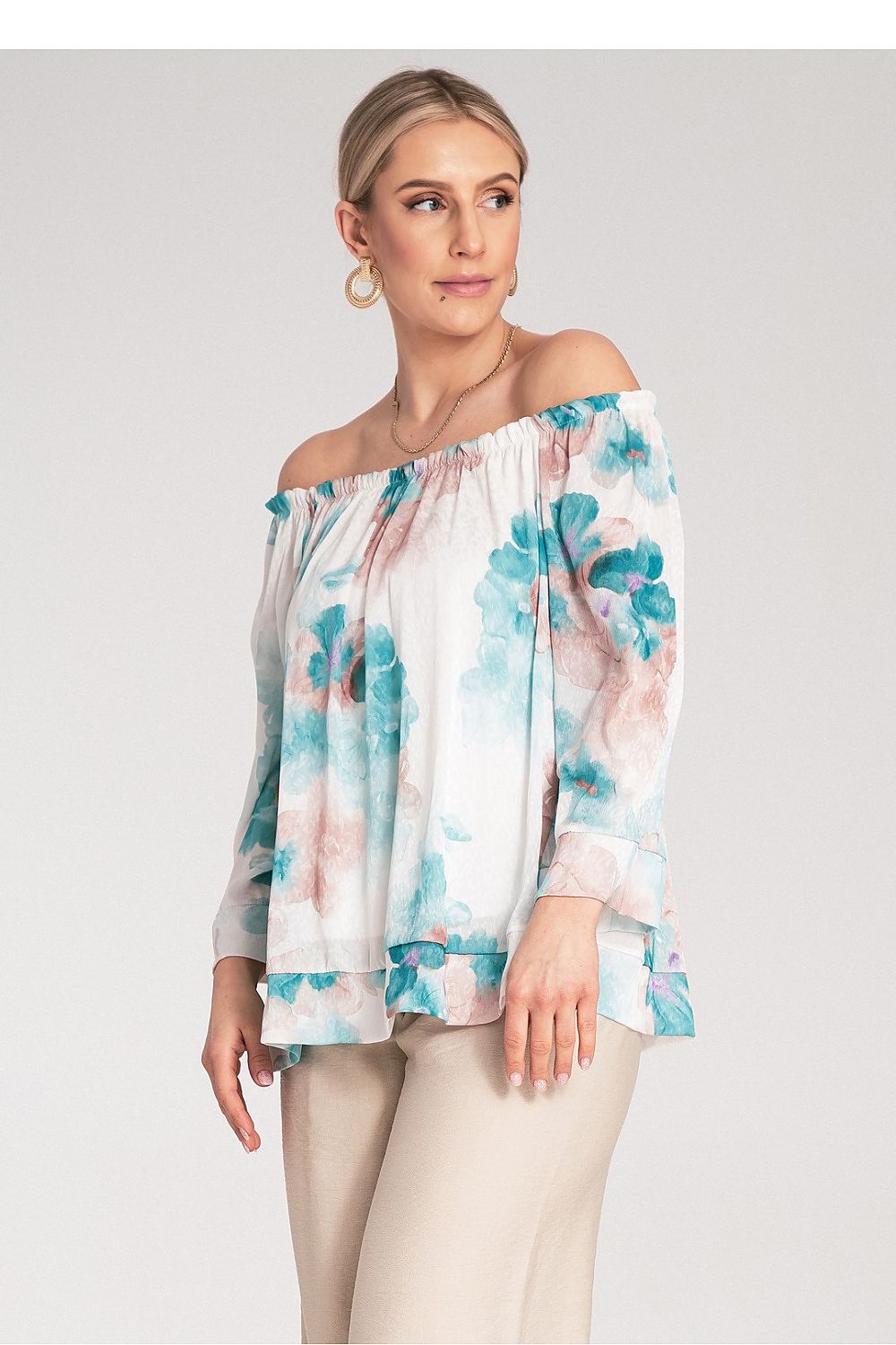 Elegant Figl Spanish Style Blouse featuring a wide neckline and 3/4 sleeves, perfect for a sophisticated EU S/M or US S/M fit.