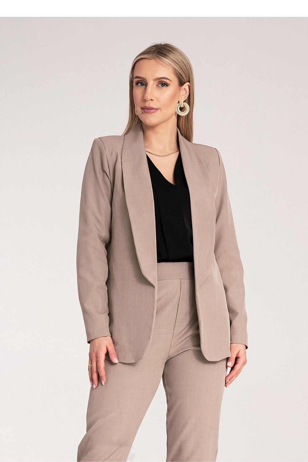 Elegant Figl Classic Cut Jacket in elegant black, featuring long sleeves and a sophisticated lined interior, perfect for a luxurious wardrobe essential.