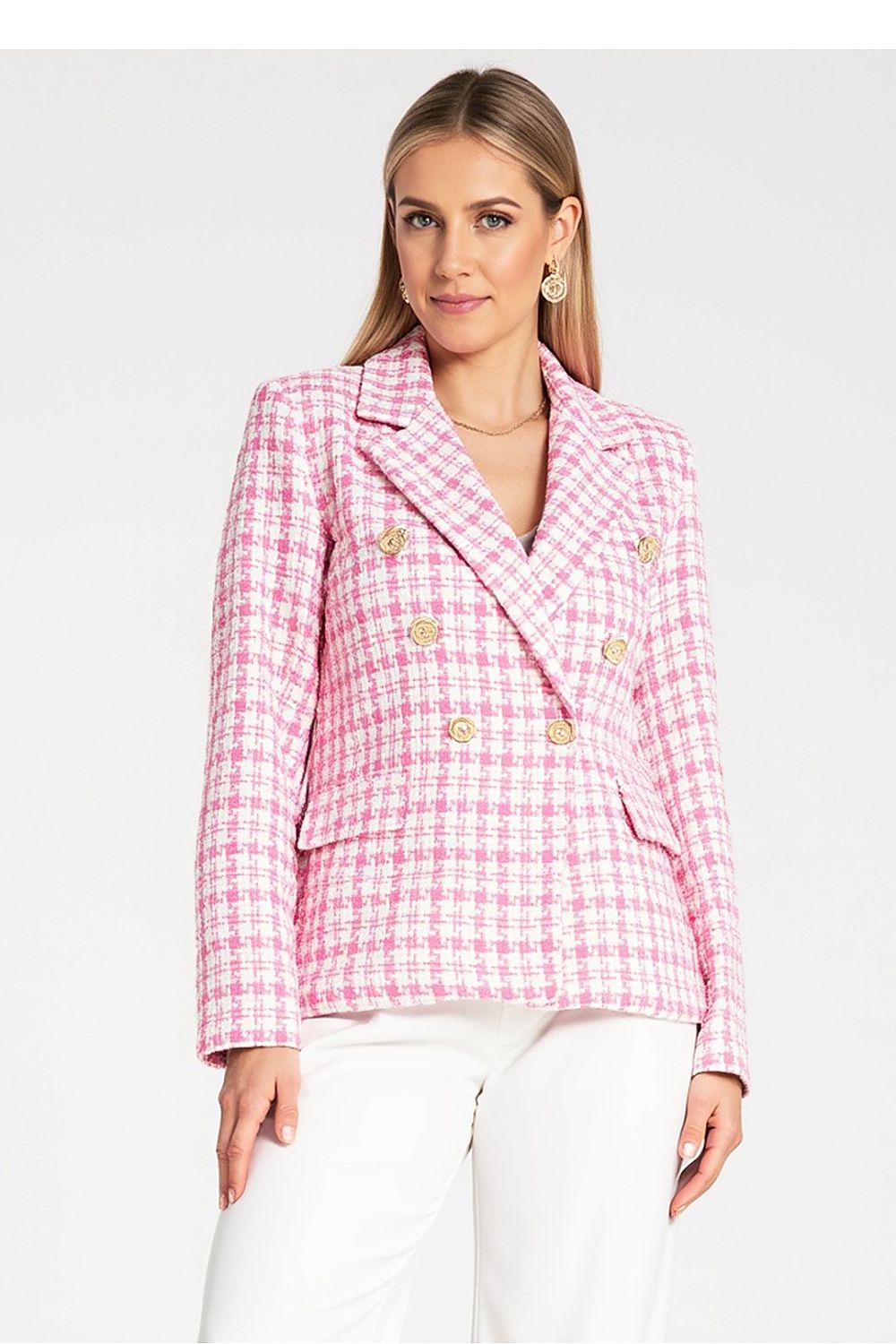 Stylish arrangement showcasing Figl's double-breasted checkered jacket with golden buttons, ideal for chic evening wear.
