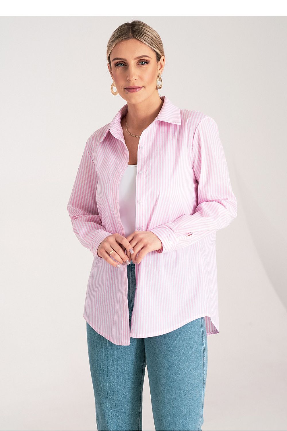 Close-up of luxurious vertical stripe detailing on the Figl elegant long sleeve shirt, featuring an elegant collar and cuffs, perfect for chic styling.