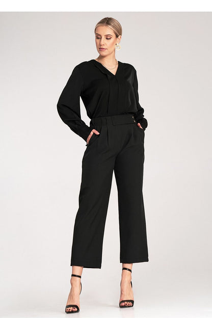 Stylish women's high-waisted 7/8 trousers by Figl in a S/M size, featuring exquisite button accents, perfect for upscale occasions.