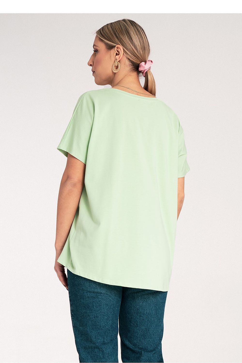 Chic Figl cotton-blend t-shirt, designed for luxury comfort, suitable for various stylish occasions.