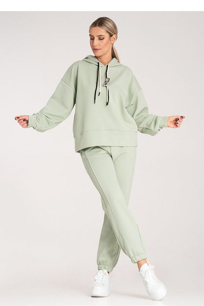 Beautifully styled Figl luxury sweat suit on display, embodying casual elegance and comfort.
