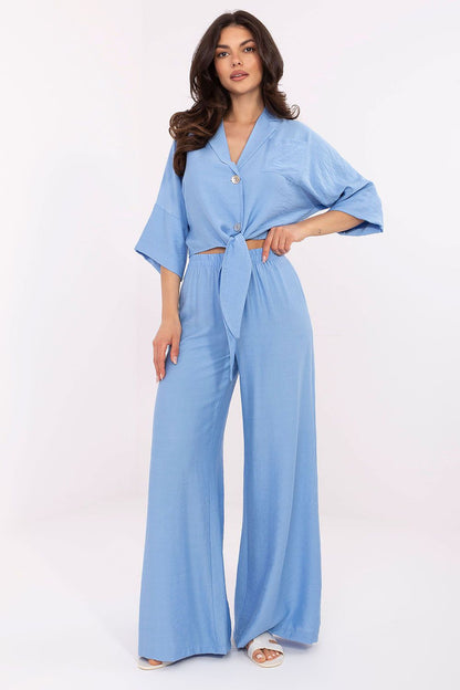 Fashionable Och Bella women's ensemble showcasing an effortless silhouette with ankle-length trousers, perfect for casual or professional outings.