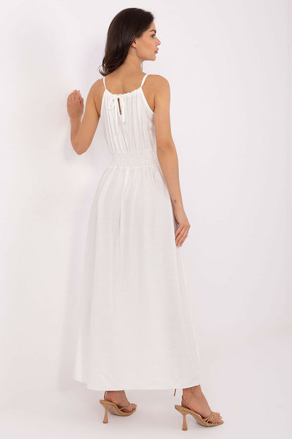 The flattering silhouette of the Italy Moda summer maxi dress, featuring gathers at the waist for added elegance and comfort.