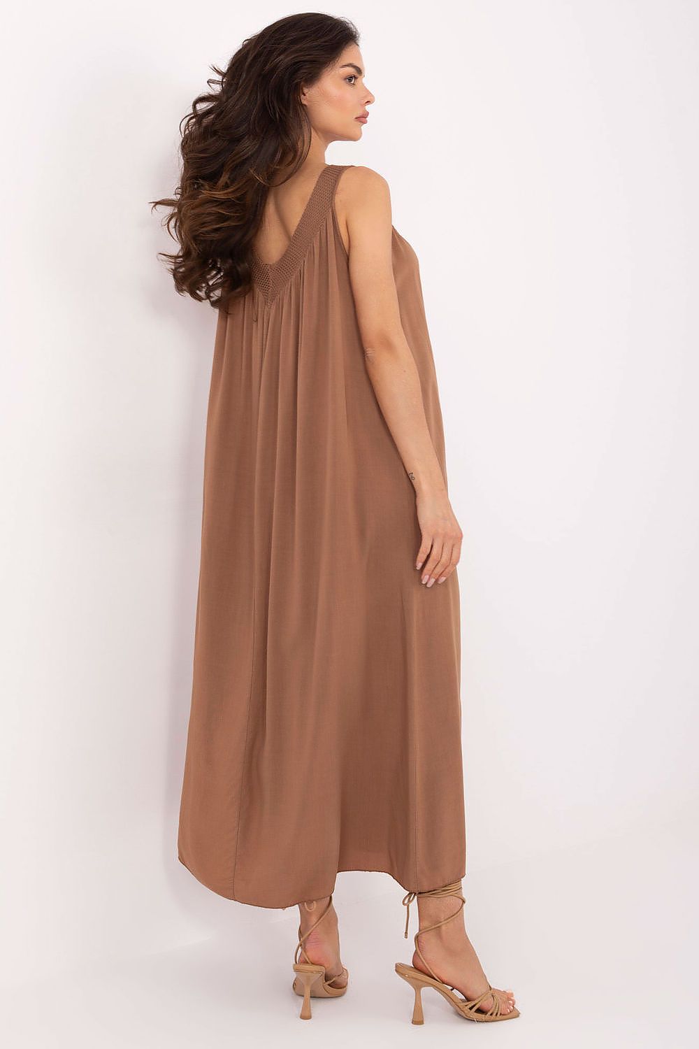 Elegant Och Bella Summer Midi Dress featuring an oversized viscose style, showcasing a flattering V-neck design, perfect for luxurious summer outings.