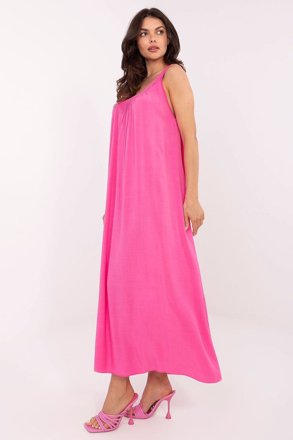 Chic Och Bella Summer Midi Dress designed for comfort and ease with its oversized fit, highlighting a feminine V-neck for an effortlessly luxurious look.