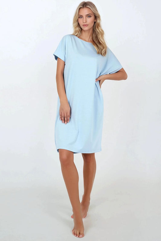 Elegant oversized nightgown for women by Momenti Per Me, crafted from soft hypoallergenic fabric for ultimate comfort and designed for a luxurious sleep experience.