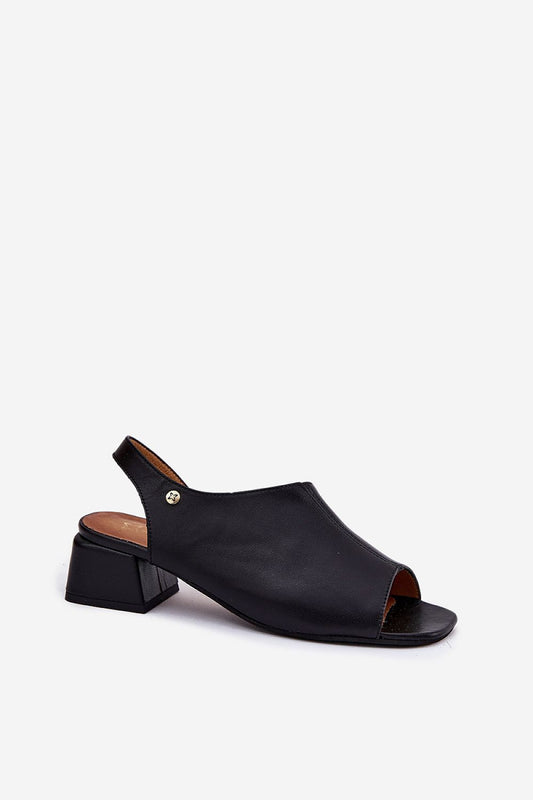 Elegant women's leather heel sandals by Maciejka featuring a comfortable 4.5cm block heel, perfect for sophisticated summer occasions.