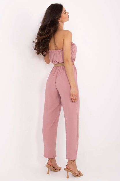 Stylish women’s jumpsuit from Rue Paris in size EU S/US S, perfect for everyday outings illustrating comfort and sophistication with long legs and breathable fabric.