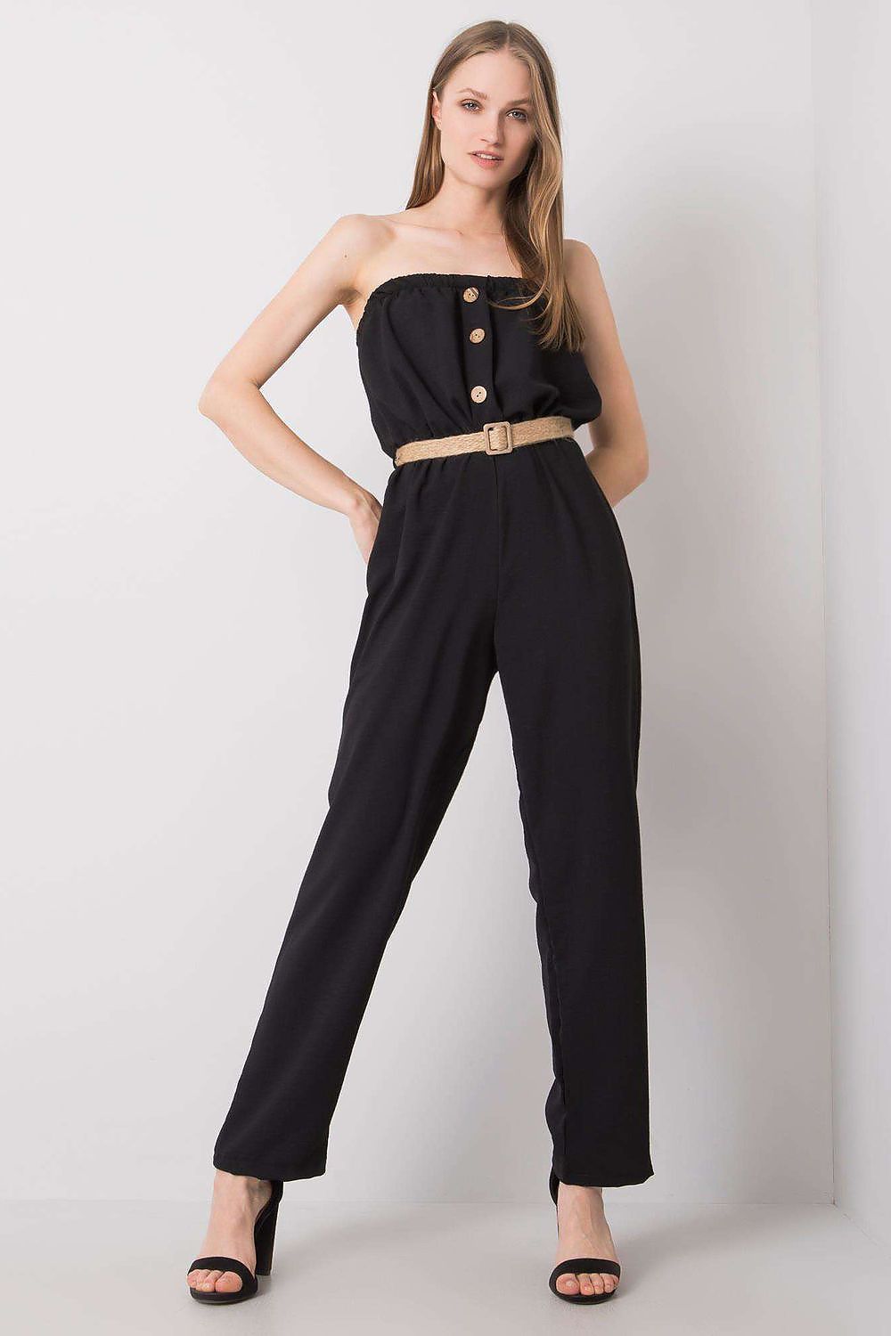 Elegant sleeveless casual jumpsuit for women by Rue Paris, showcasing a sophisticated design with adjustable waist and rectangular neckline.