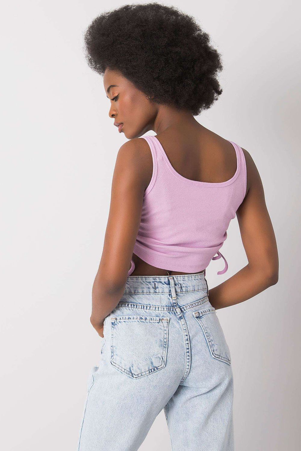 Versatile ribbed crop top from Rue Paris showcasing a classic round neckline, ideal for pairing with high-waisted skirts.