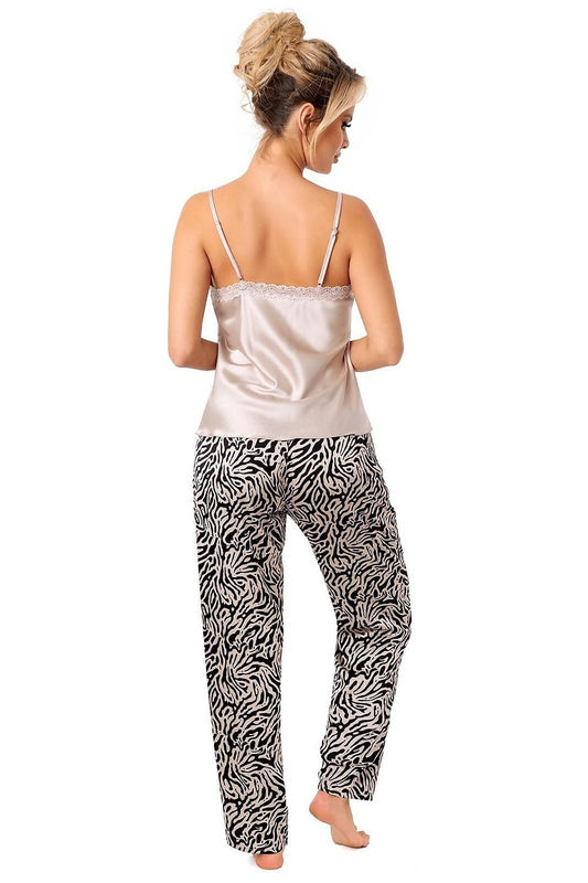 Elegant and sensual women's pyjama set from Donna, showcasing a feminine lace trim and a comfortable design, perfect for cozy nights.