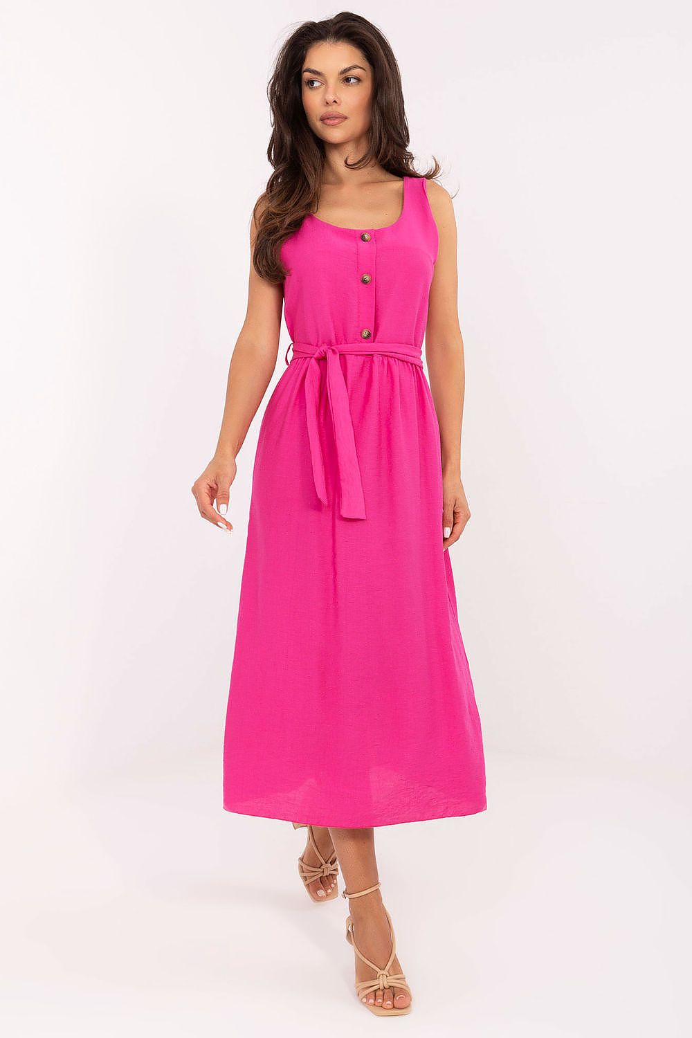 Elegant Italy Moda sleeveless midi dress in vintage style showcasing fine detailing and breathable fabric, ideal for luxury summer outings.