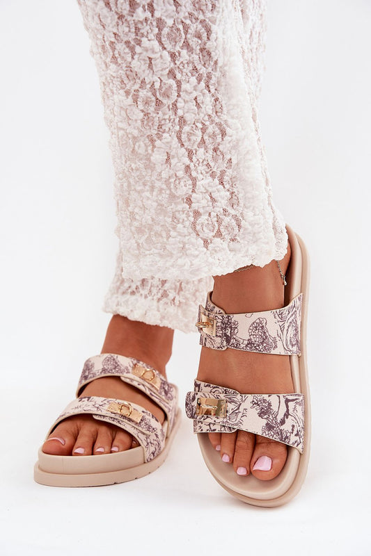 Luxury women's platform flip-flops by Step in Style with gold-decorated straps, perfect for summer styling.