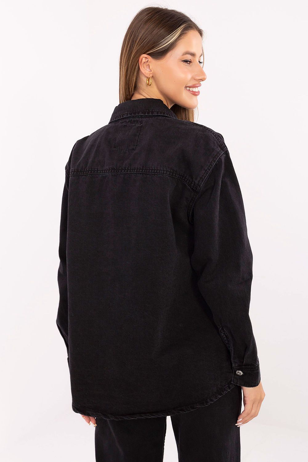 Sublevel classic denim jacket in elegant casual style, tailored from high-quality cotton for a luxurious feel.