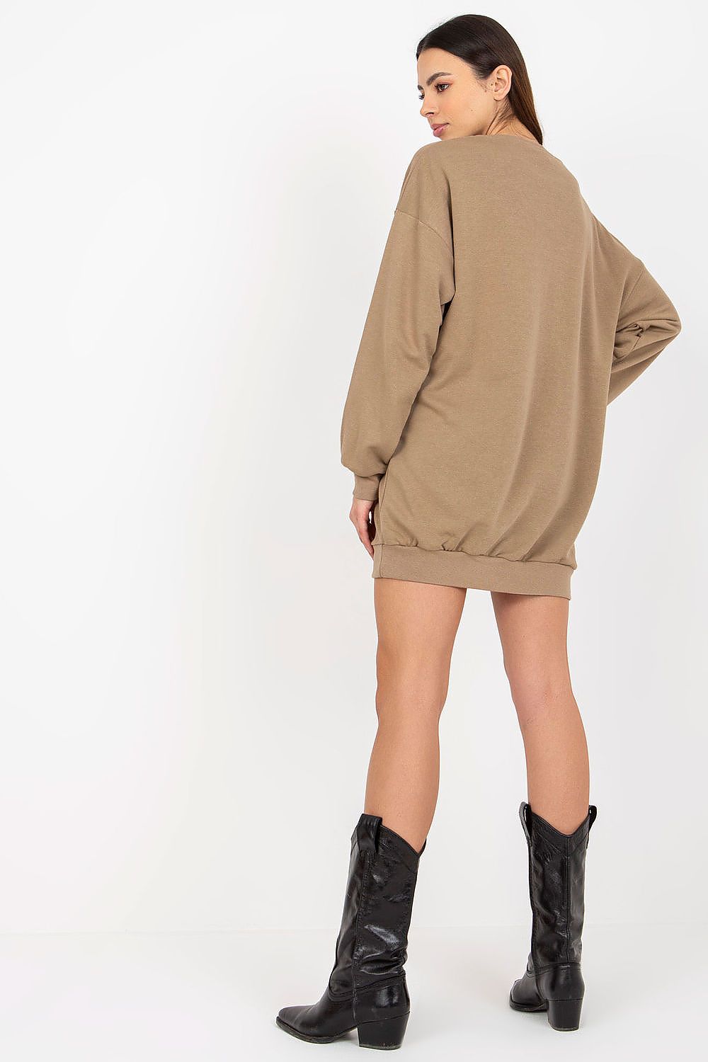 Chic women's long sweatshirt by Ex Moda with a classic round neckline and stylish ribbed detailing, ideal for layering on cooler days while elevating casual outfits.