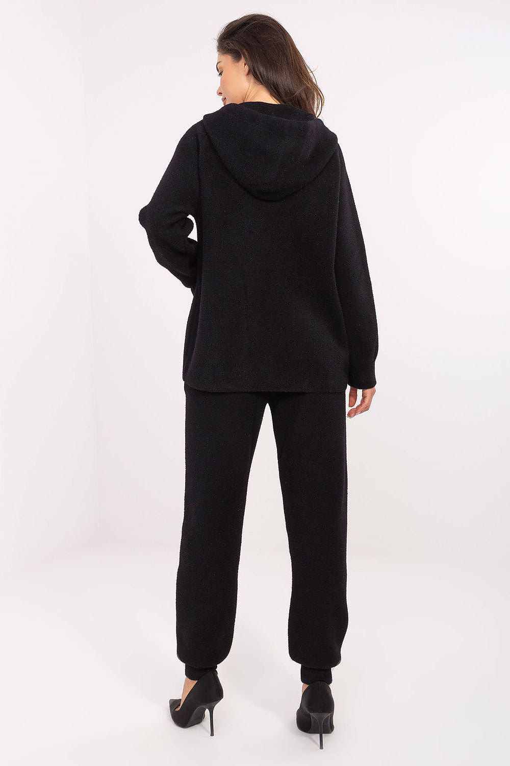 Stylish luxury women's outfit by MBM, featuring a casual wool-blend set with large patch pockets, ideal for everyday chic and warmth.