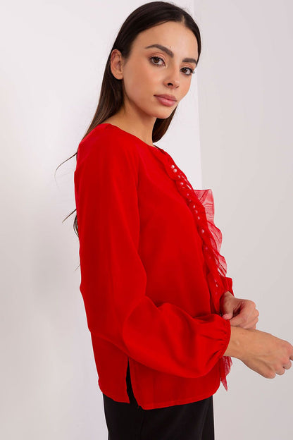 Chic Lakerta blouse showcasing long sleeves and refined style, designed for comfort and elegance.