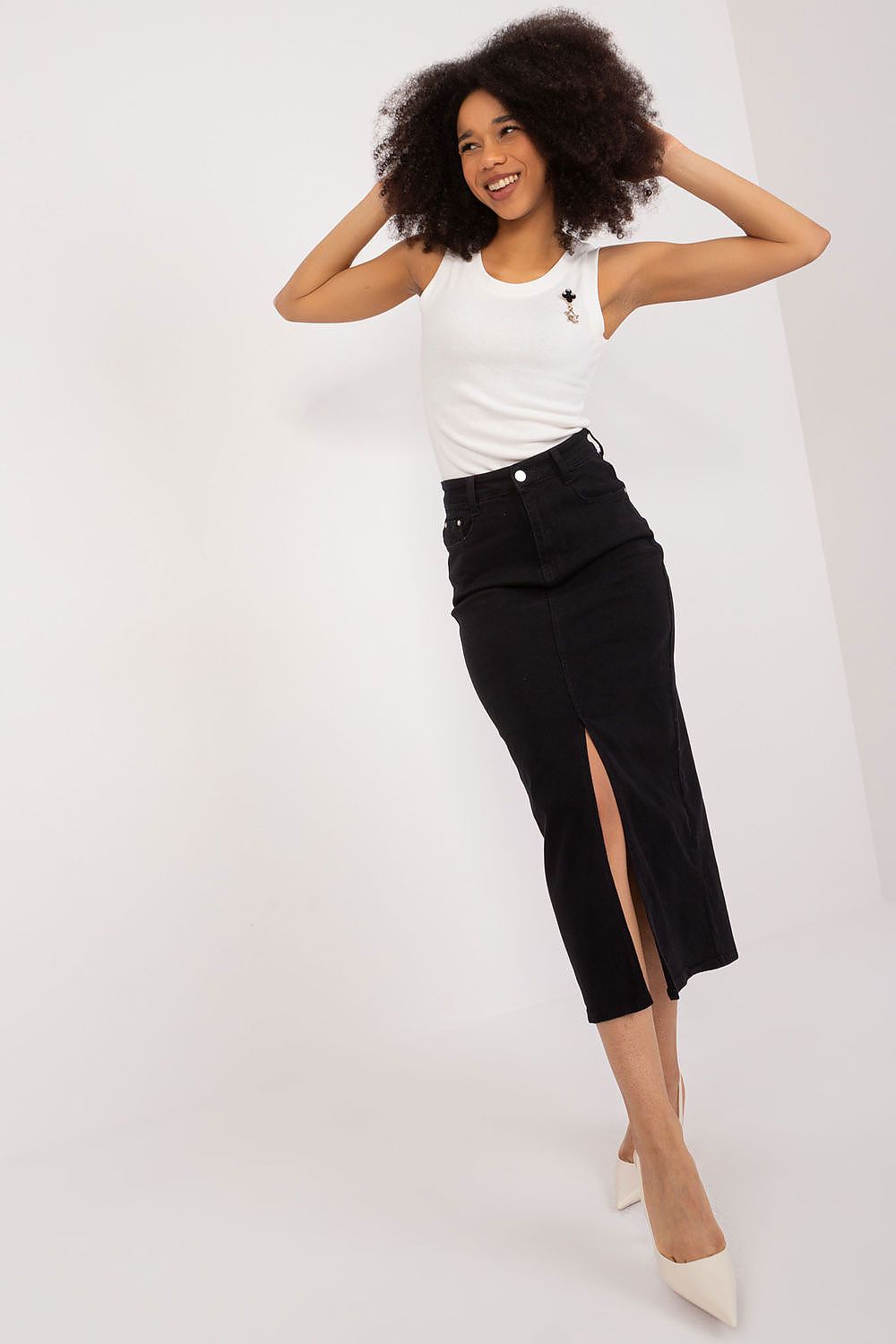 Close-up of luxurious fabric texture of Lakerta's sleeveless ribbed top, showcasing its cotton, spandex, and viscose blend.