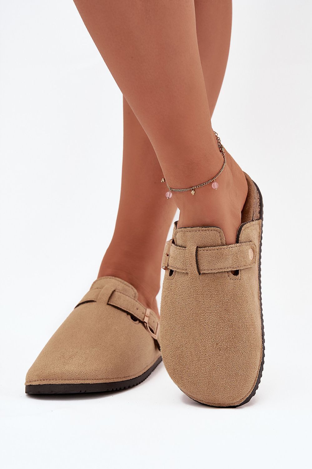 Stylish Women’s sandals from Step in style, featuring a luxurious design and practical adjustable buckle for the perfect fit.
