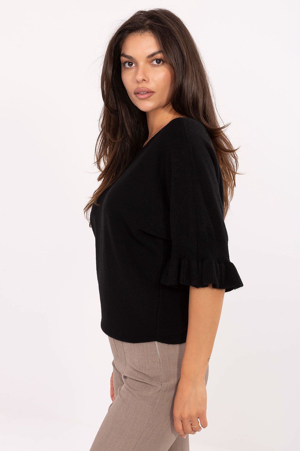 Close-up view of the delicate ruffle on the 3/4 sleeves of the Elegant Women's Jumper by Italy Moda, showcasing its luxurious craftsmanship.