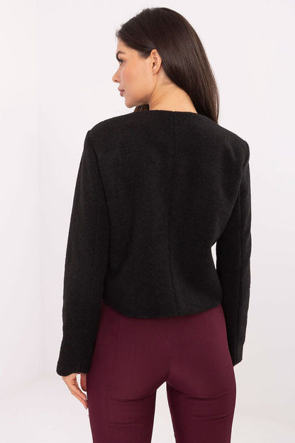 Elegant Rue Paris women's jacket in timeless short cut, perfect for chic everyday or formal wear.