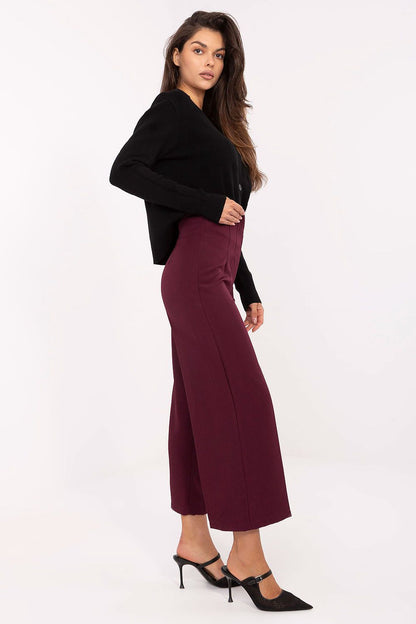 Close-up of Rue Paris’ sophisticated high-waisted culottes, crafted from a comfortable polyester mix, highlighting the hidden zipper and stylish fabric.
