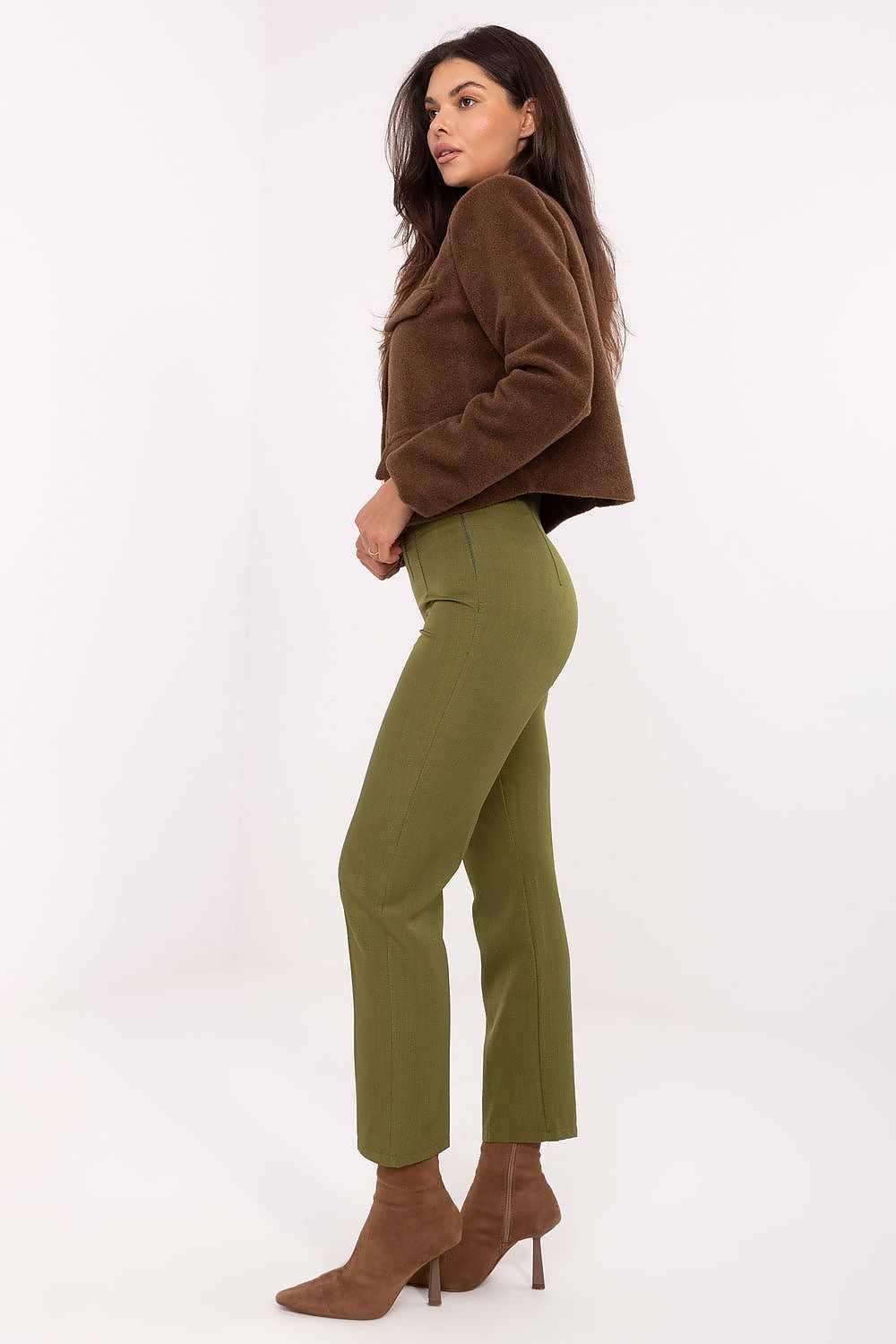 Close-up view of Rue Paris women's cigarette trousers, highlighting the premium polyester and elastane blend for ultimate comfort.