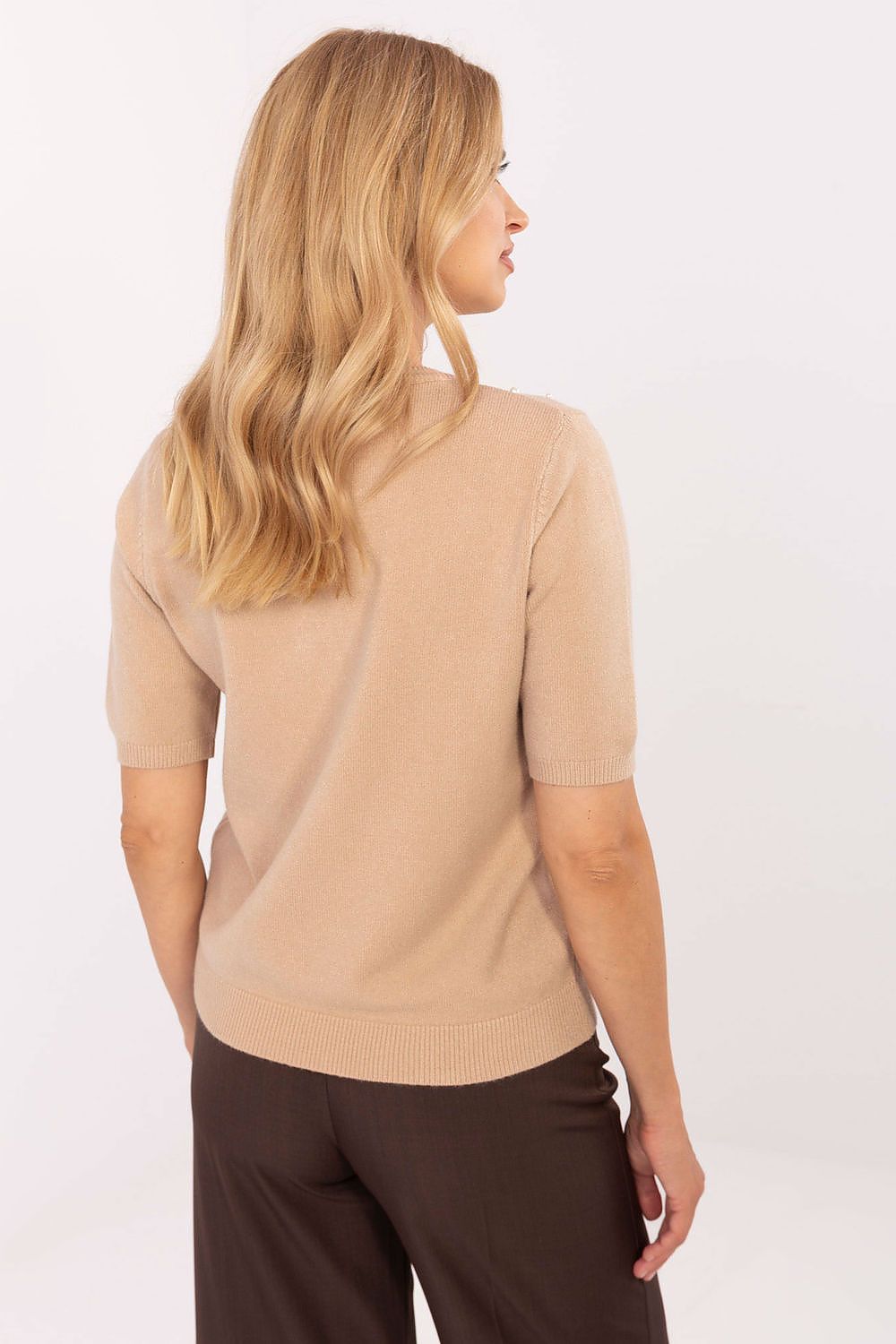 Versatile women's short sleeve sweater, beautifully paired with skirts and trousers, showcasing luxury and comfort by Factory Price.