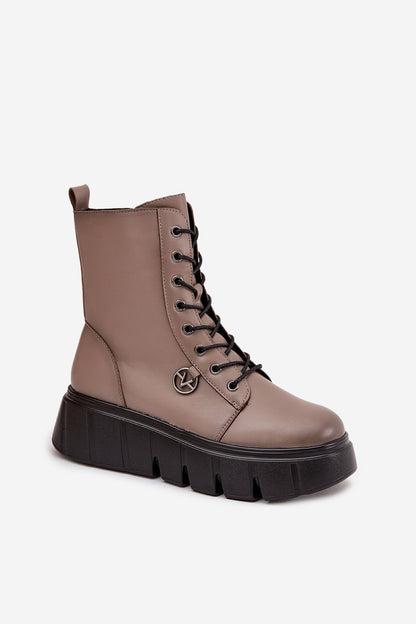 Elegant Vinceza Women's Eco-Leather Ankle Boots with a modern 4cm platform, showcasing insulated comfort and a chic silhouette for sophisticated outfits.