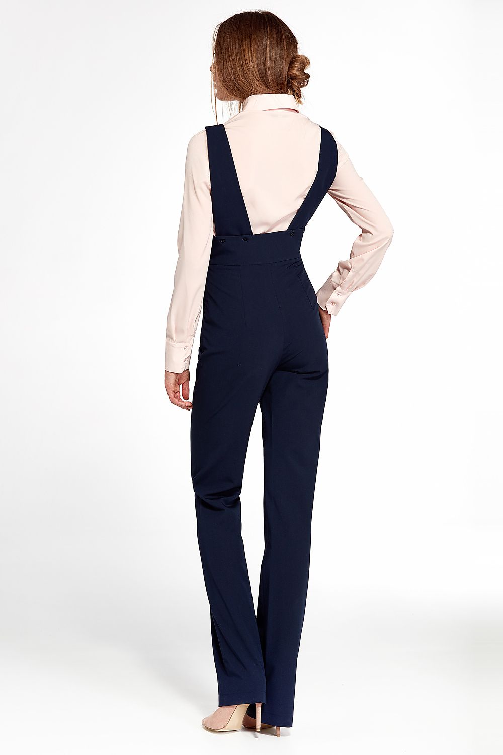 Chic Nife jumpsuit showcasing a stylish high waist design, suitable for versatile occasions.