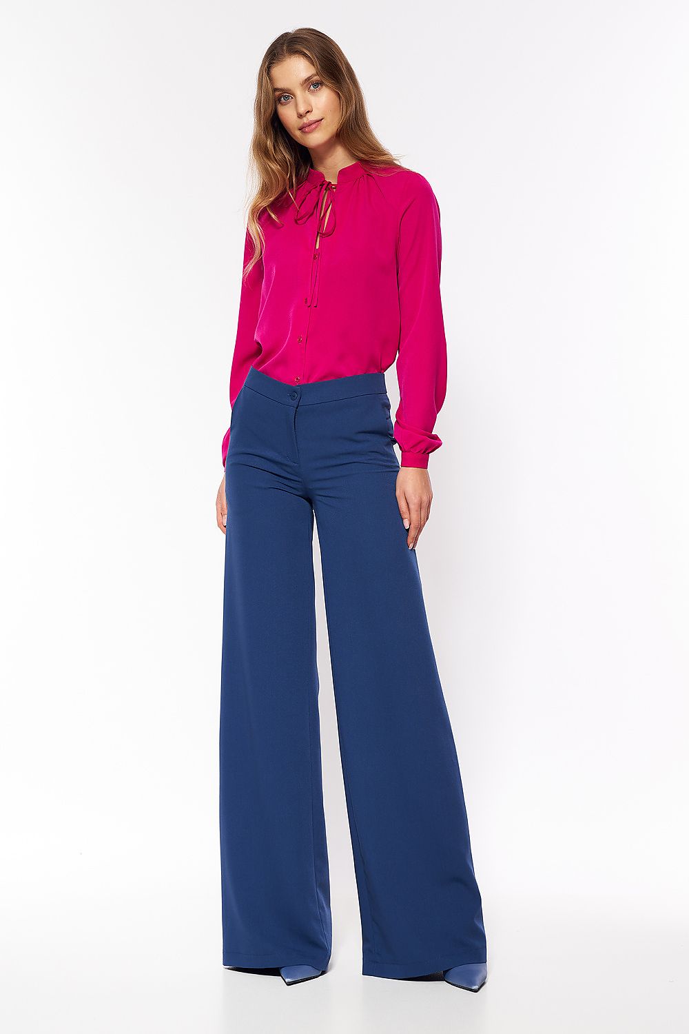 Luxury Nife cobalt palazzo trousers showcasing a unique colour, ideal for modern office attire.
